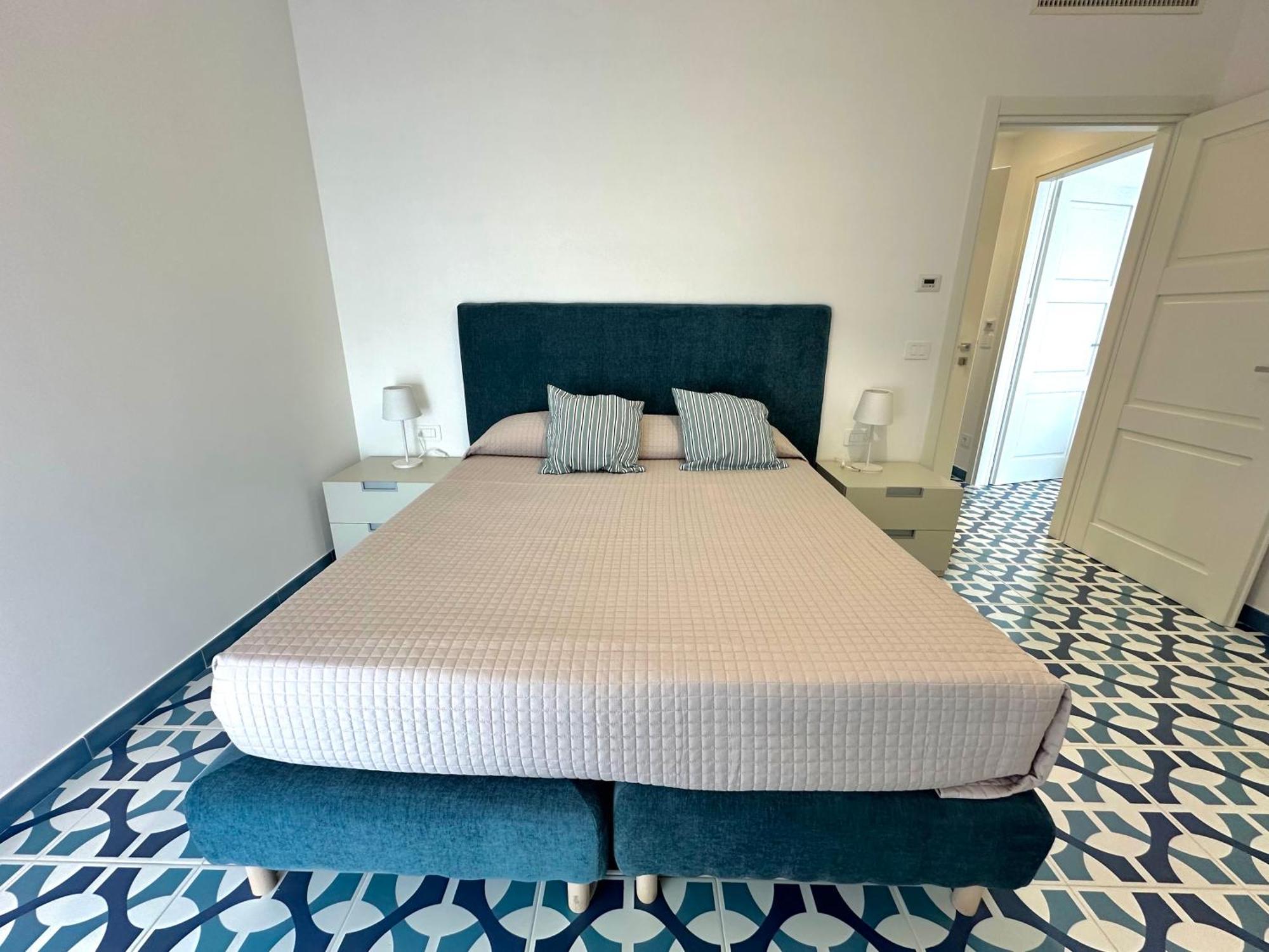 Appartamento Blumare Amalfi Coast Maiori Esterno foto